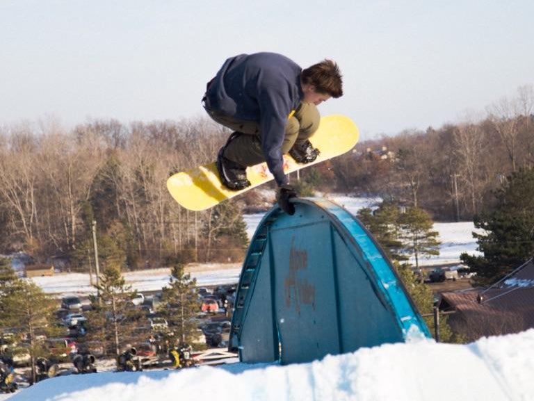 Alpine Valley Winter Waves rail park edit
