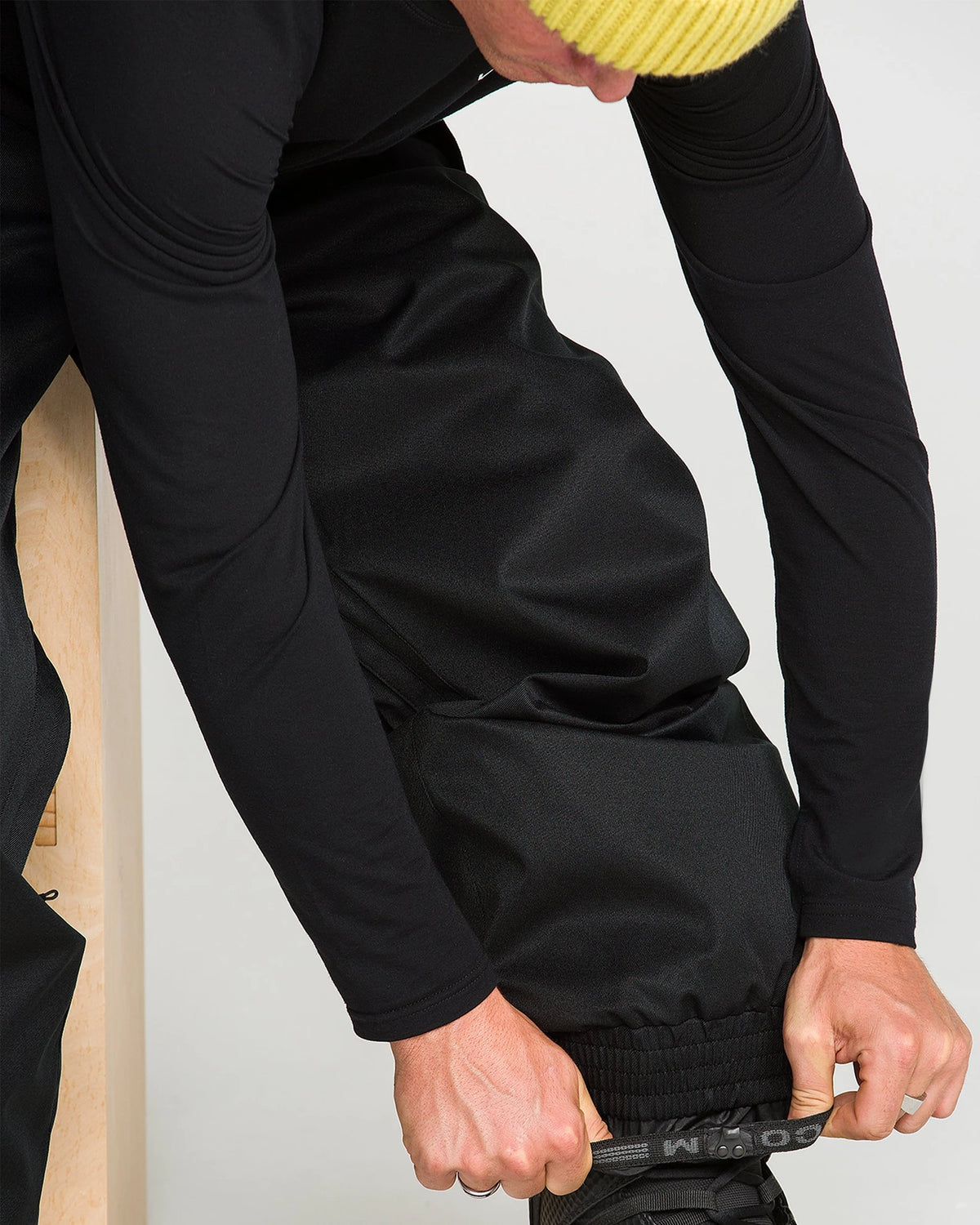 Volcom Men's Arthur 20K snow pants in black, 2027 style, view 05