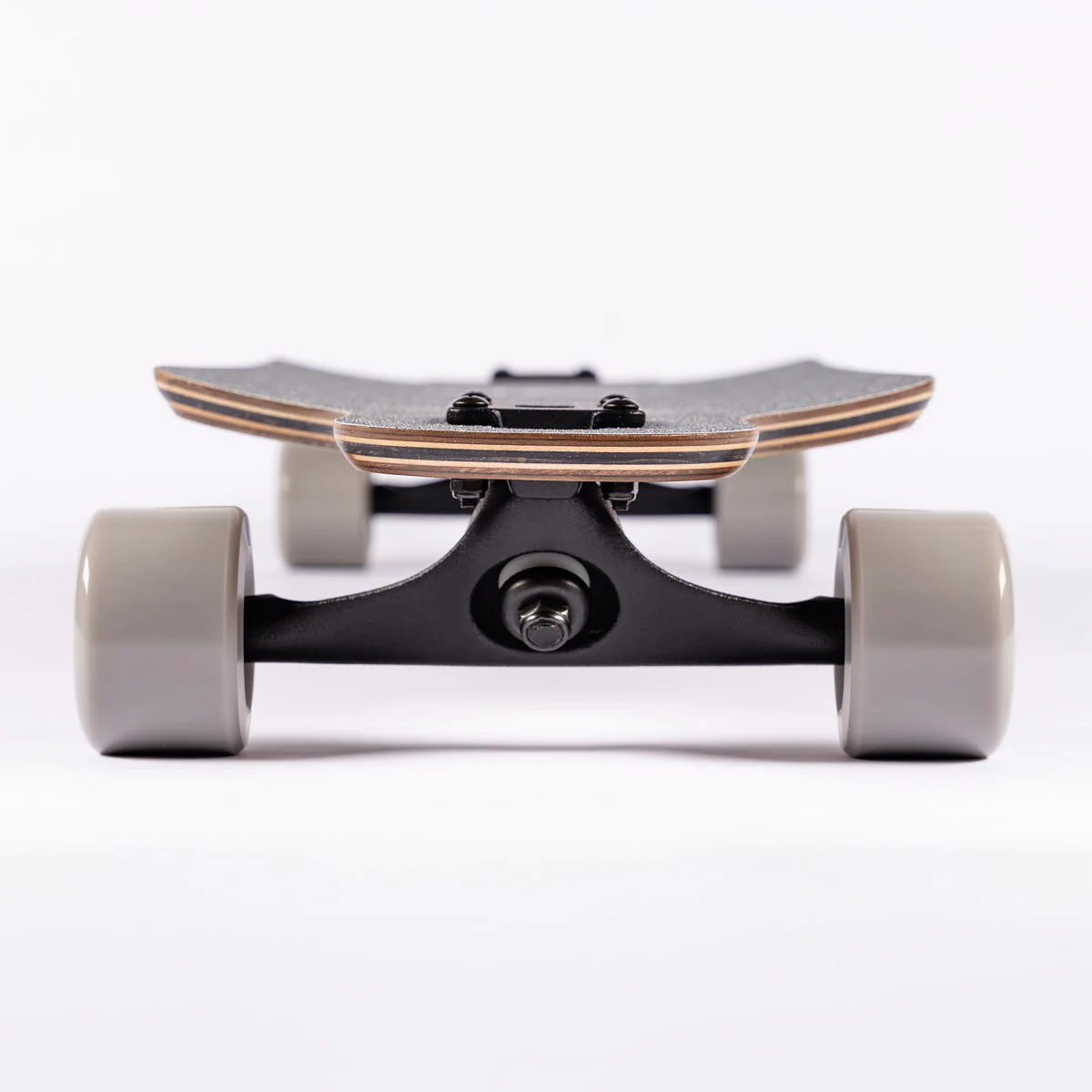 Sector 9 Meridian Grizzly Complete 9.75 x 40" - People Skate and Snowboard
