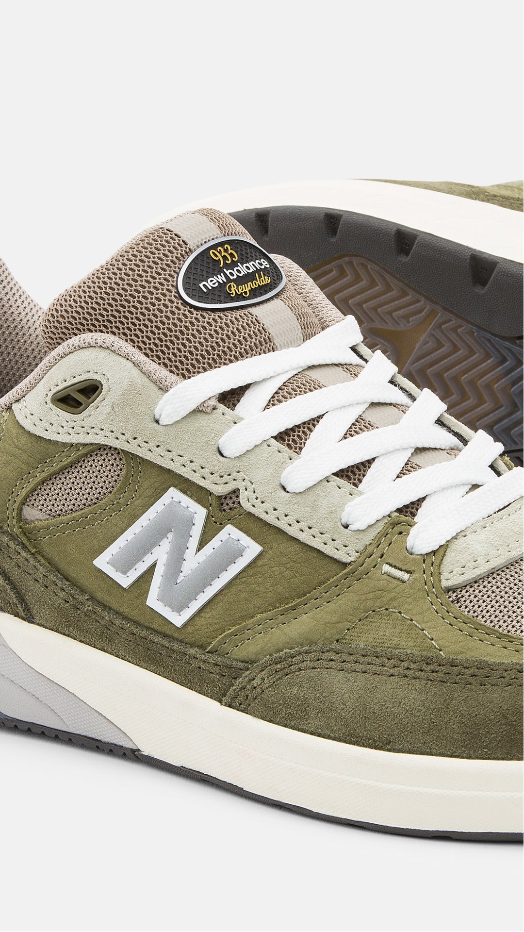 New Balance Numeric Andrew Reynolds 933 - People Skate and Snowboard