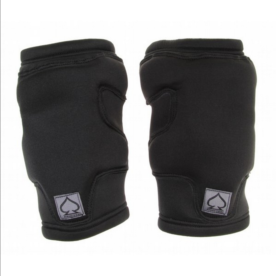 Pro Tec IPS Knee Pad small - People Skate and Snowboard