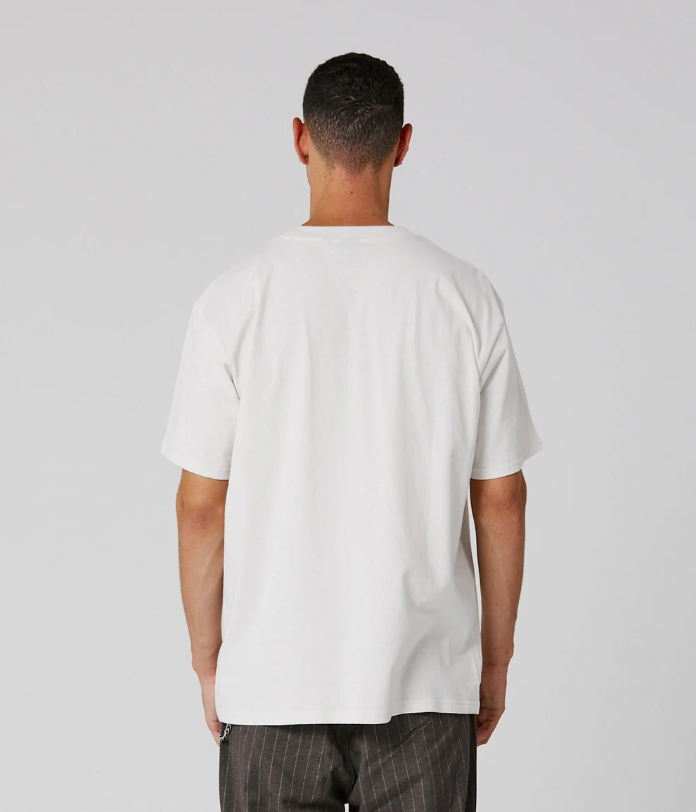 Former Coil Tee size XL - People Skate and Snowboard