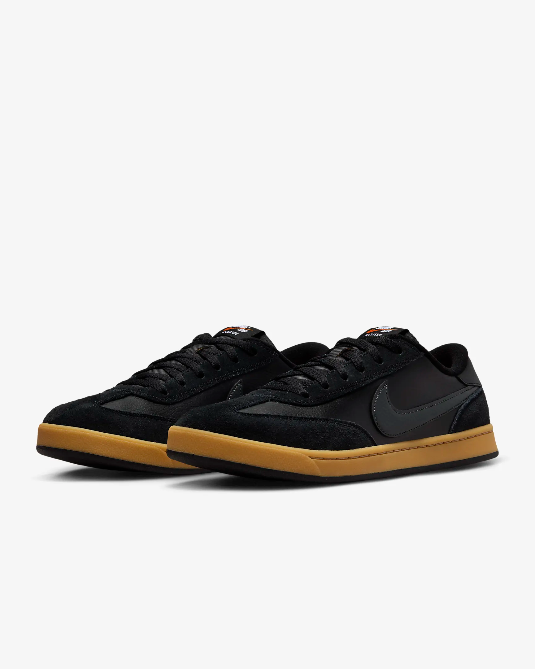 Nike SB FC Classic Shoe - People Skate and Snowboard