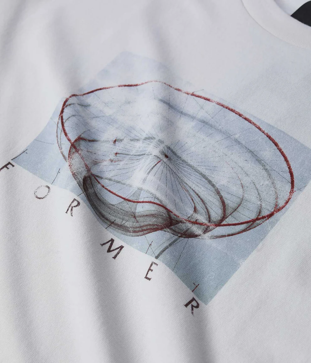 Former Coil Tee size XL - People Skate and Snowboard