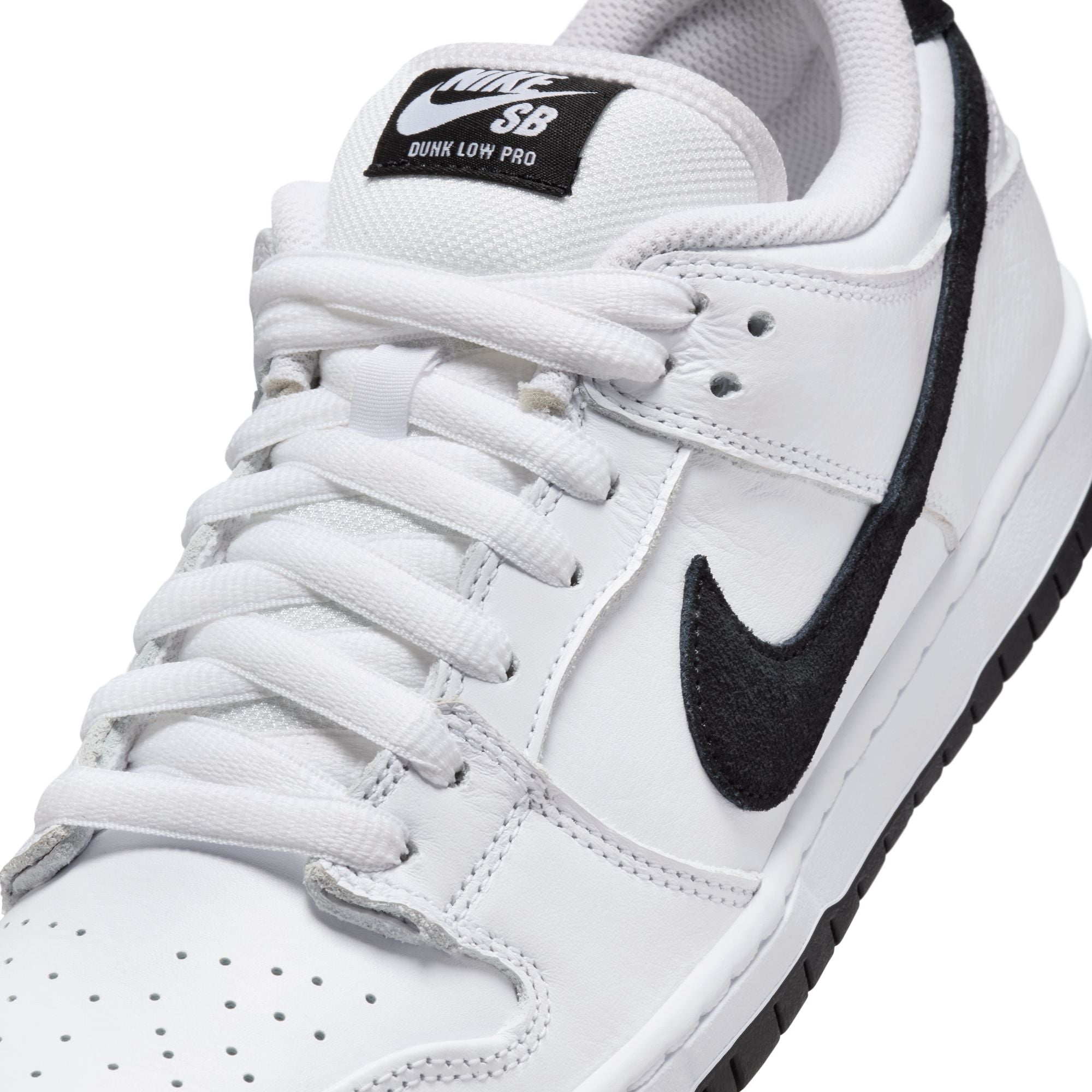 Nike SB Dunk Low Pro - People Skate and Snowboard
