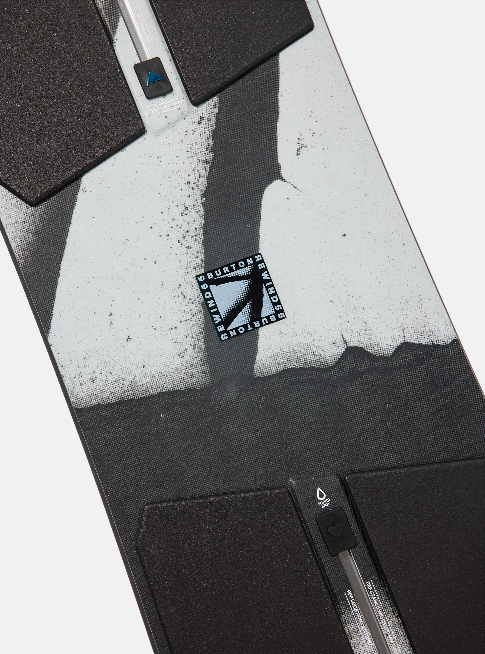 Burton Rewind Camber Snowboard 'Spray Paint' 2026 - People Skate and Snowboard