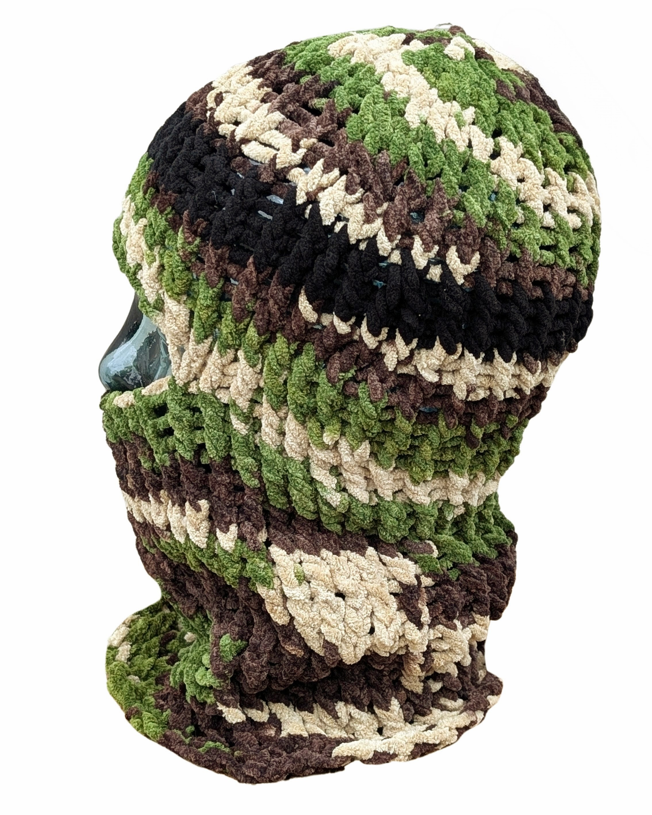 Lampshade The Lampshade Clava - People Skate and Snowboard