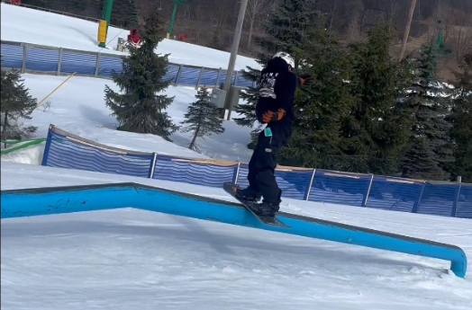 Shane Goldman, welcome to the People snowboard team