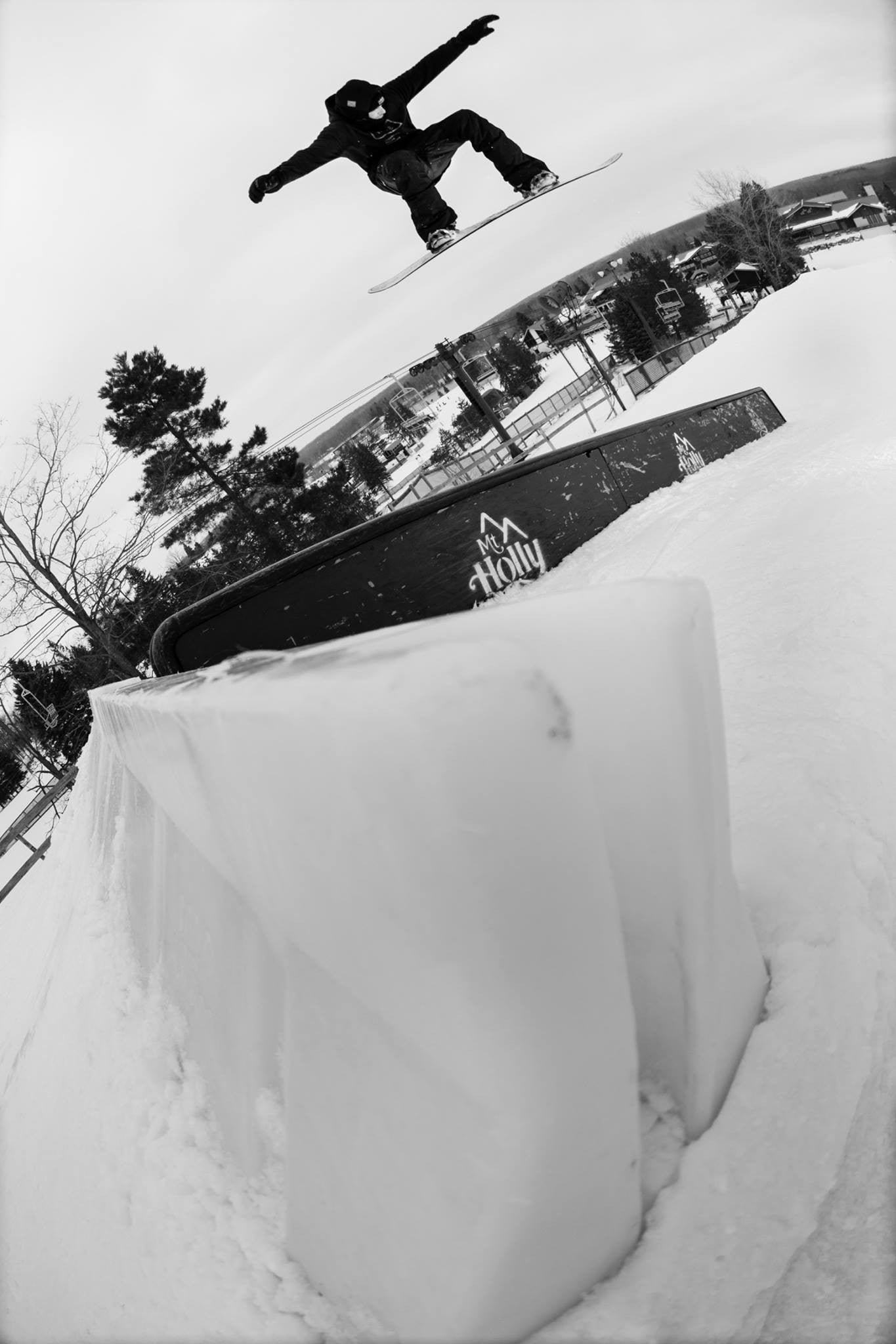 "Holly Melting" edit by John Kubiak