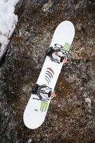 Bataleon 2027 Blaster Pro AW FASE snowboard bindings for men in Tor Gray, shown on a lifestyle setting with close-up detail.