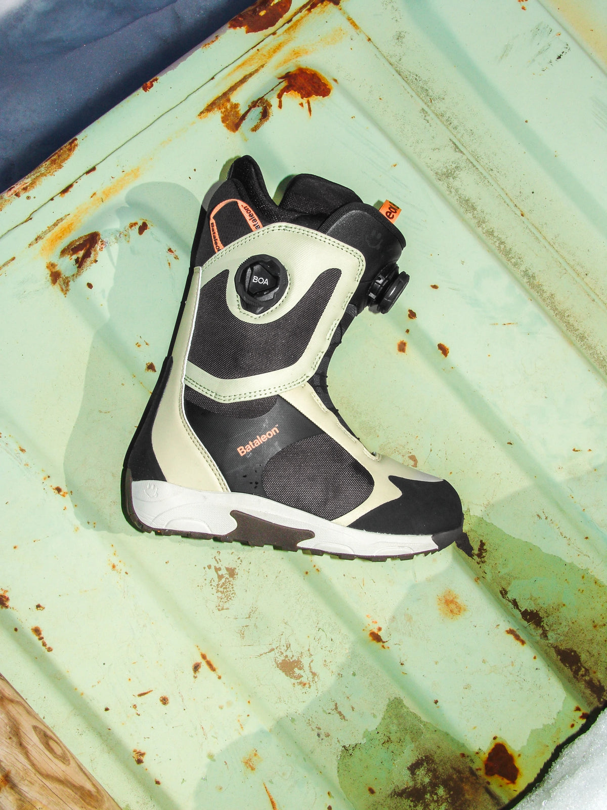 Bataleon Women's Rave Double BOA snowboard boots in Sandstorm color, showcasing the stylish, insulated hardgoods footwear for women.