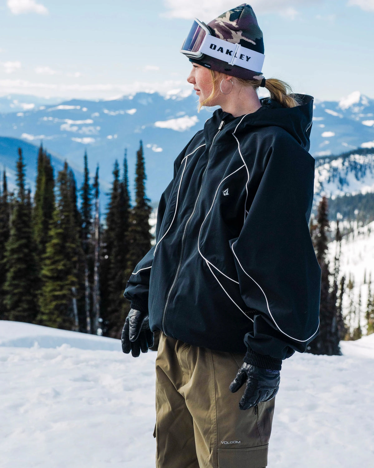 Volcom Liftline 20K snow jacket in black, unisex mountain lifestyle view