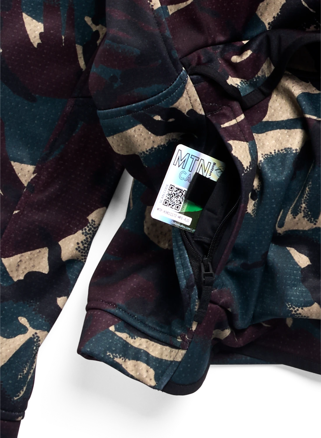 Kids' Burton Crown Weatherproof riding hoodie in seersucker camo, softshell jacket designed for outdoor winter activities.