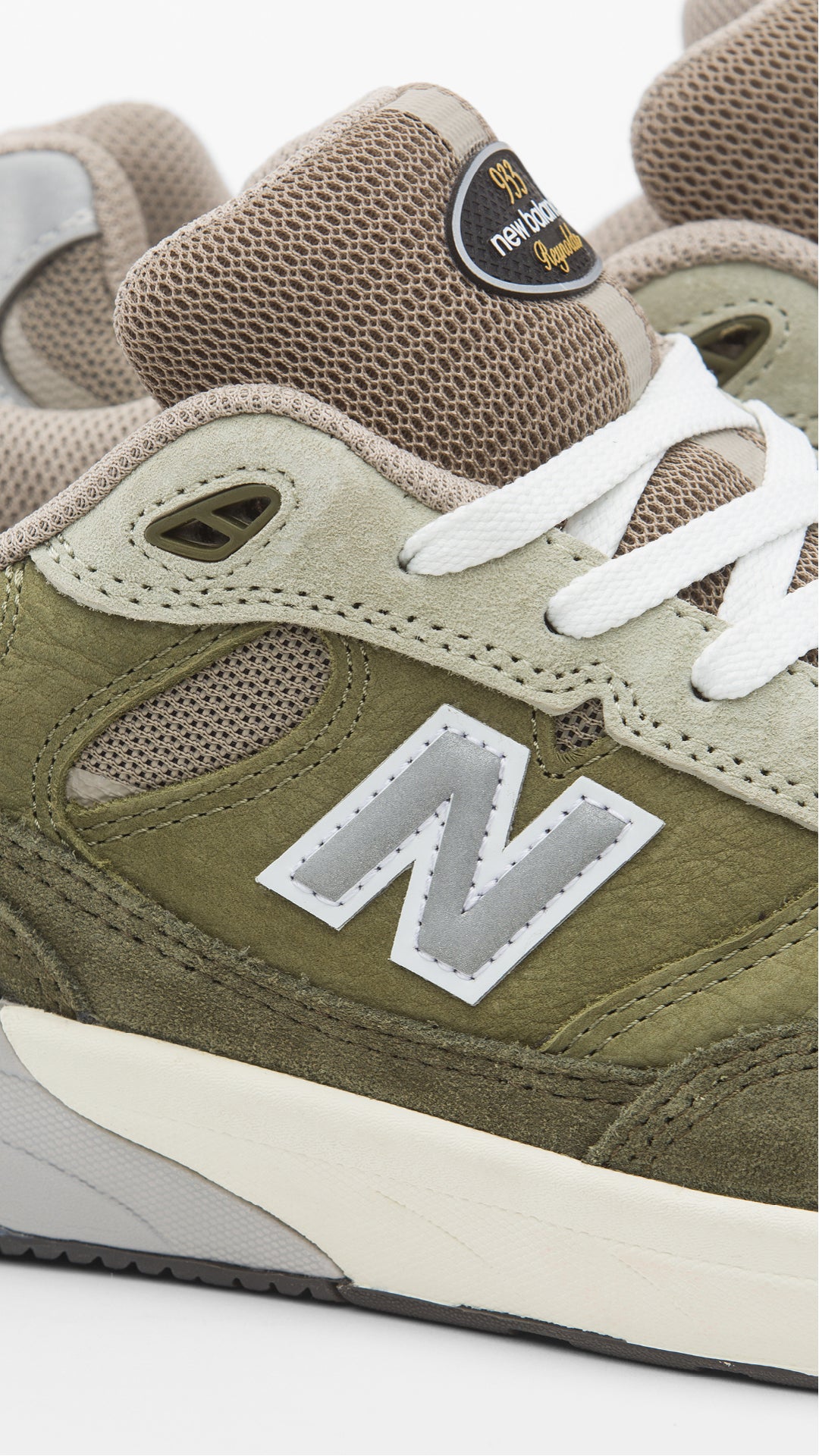 New Balance Numeric Andrew Reynolds 933 - People Skate and Snowboard