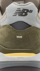 New Balance Numeric Andrew Reynolds 933 - People Skate and Snowboard