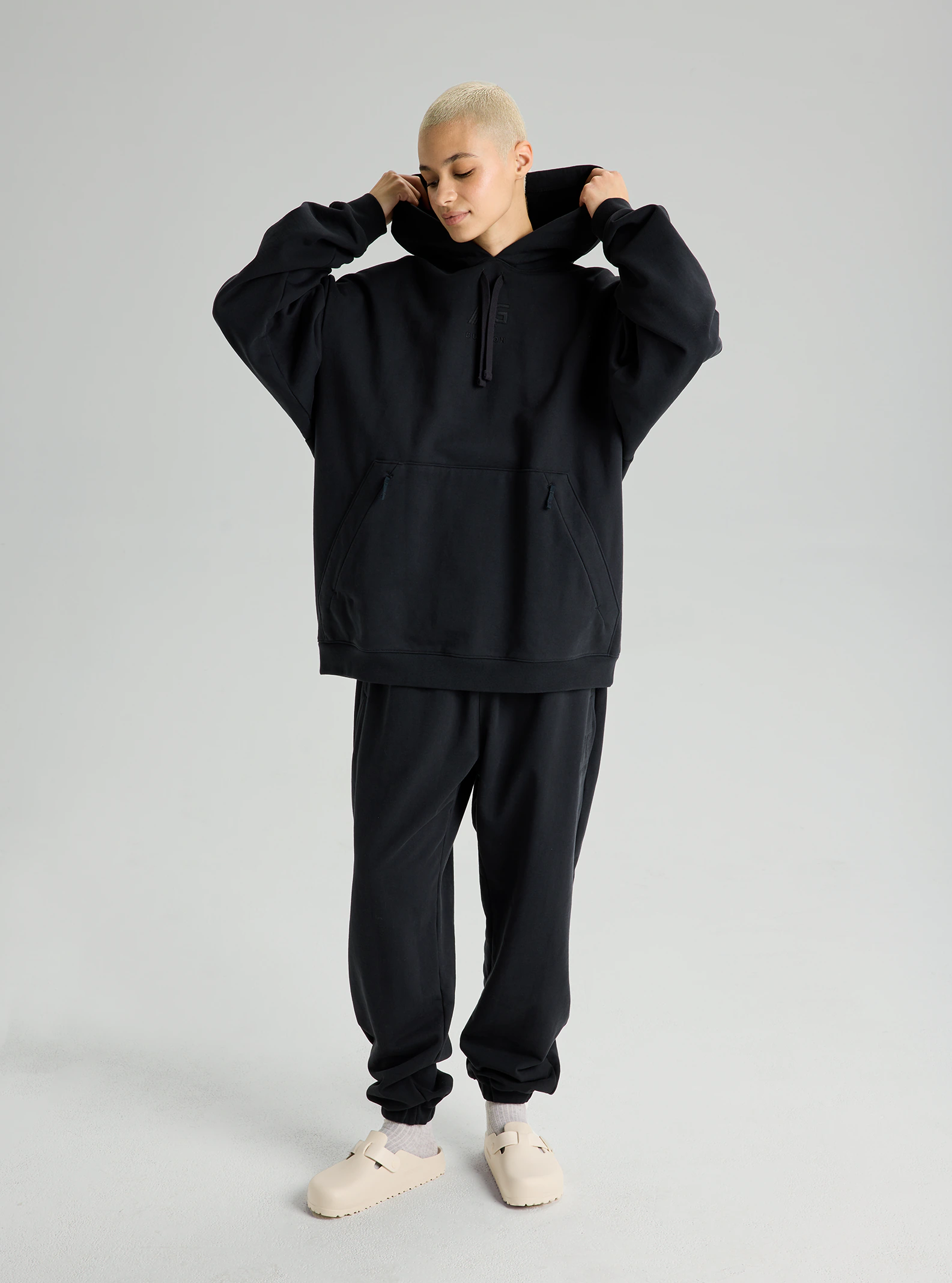 Burton AG Outfall Pullover Hoodie - People Skate and Snowboard