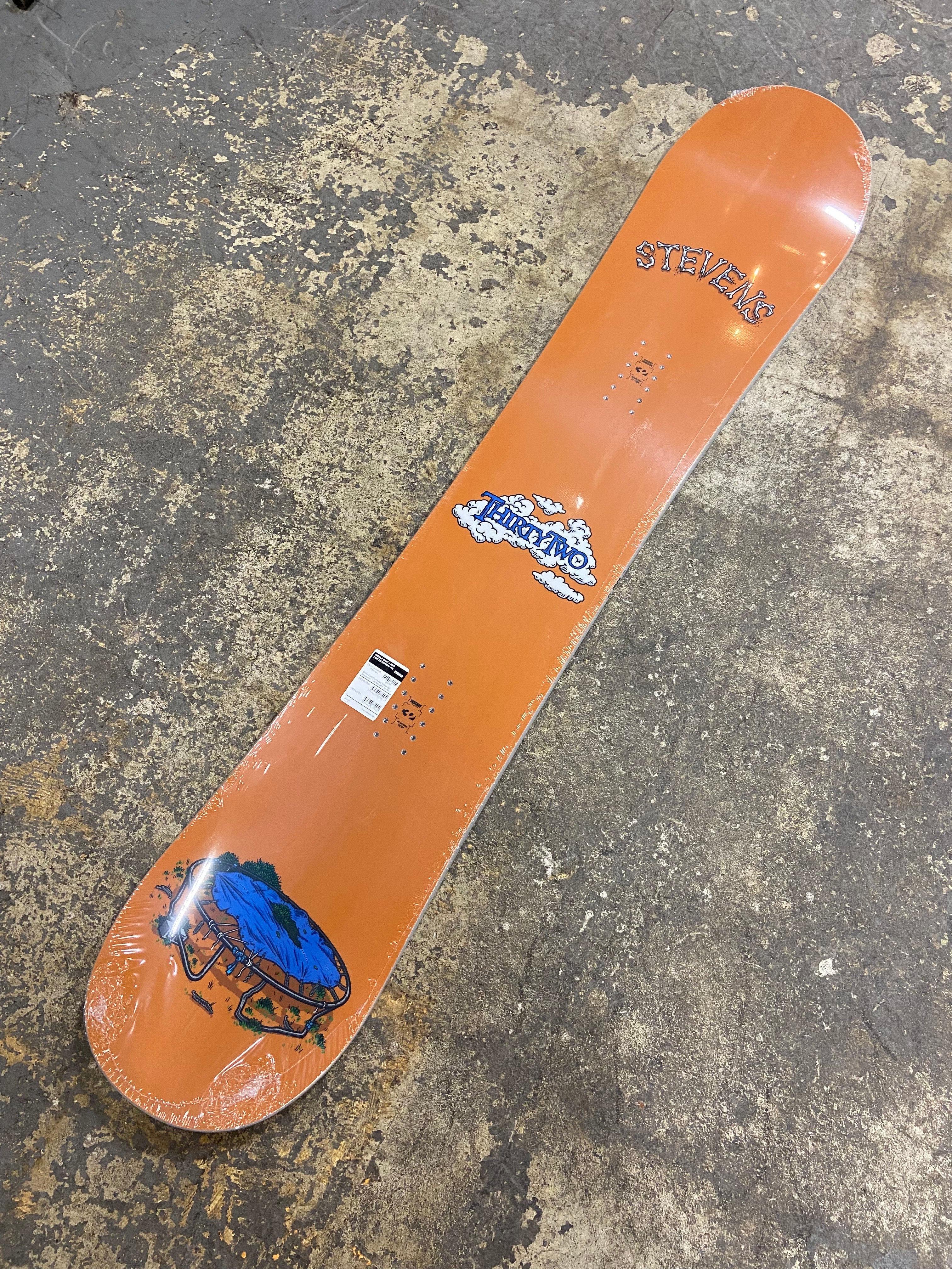 Thirtytwo Middle Earth Pro LTD Scott Stevens Snowboard size 155