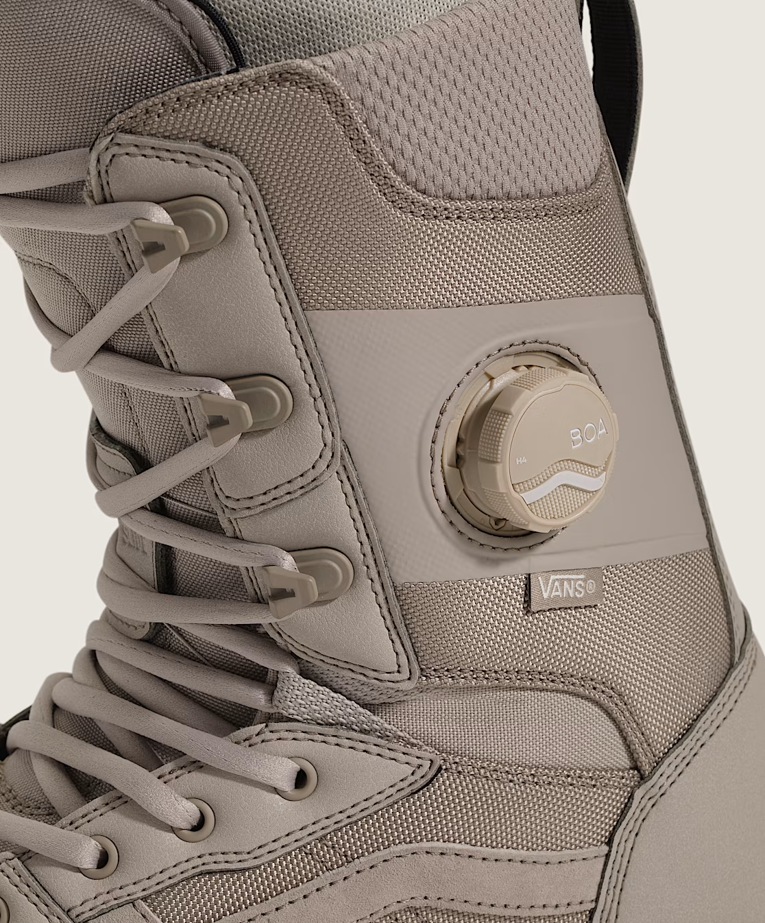 Vans Invado Pro Snowboard Boots 2026 - People Skate and Snowboard