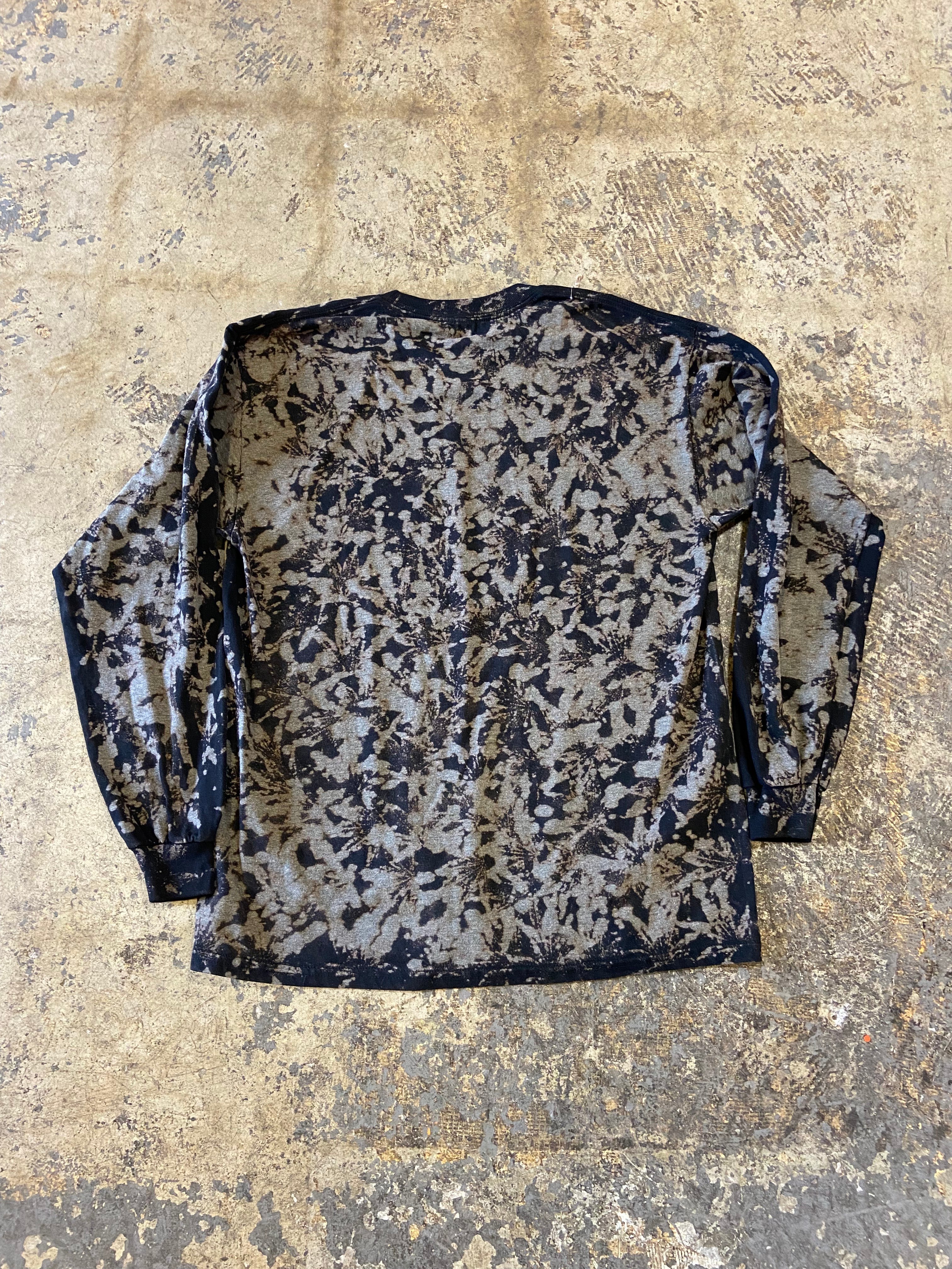 Altered Mood Camo Long Sleeve Tee size large - People Skate and Snowboard