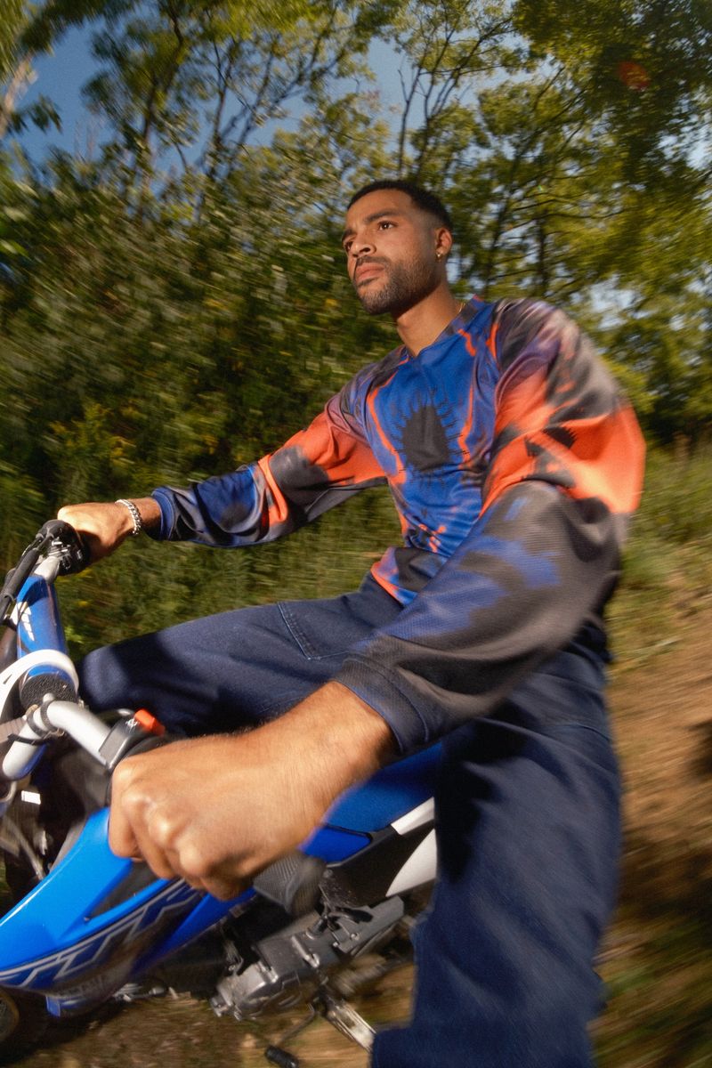 Quasi Powerband Raglan Jersey - People Skate and Snowboard