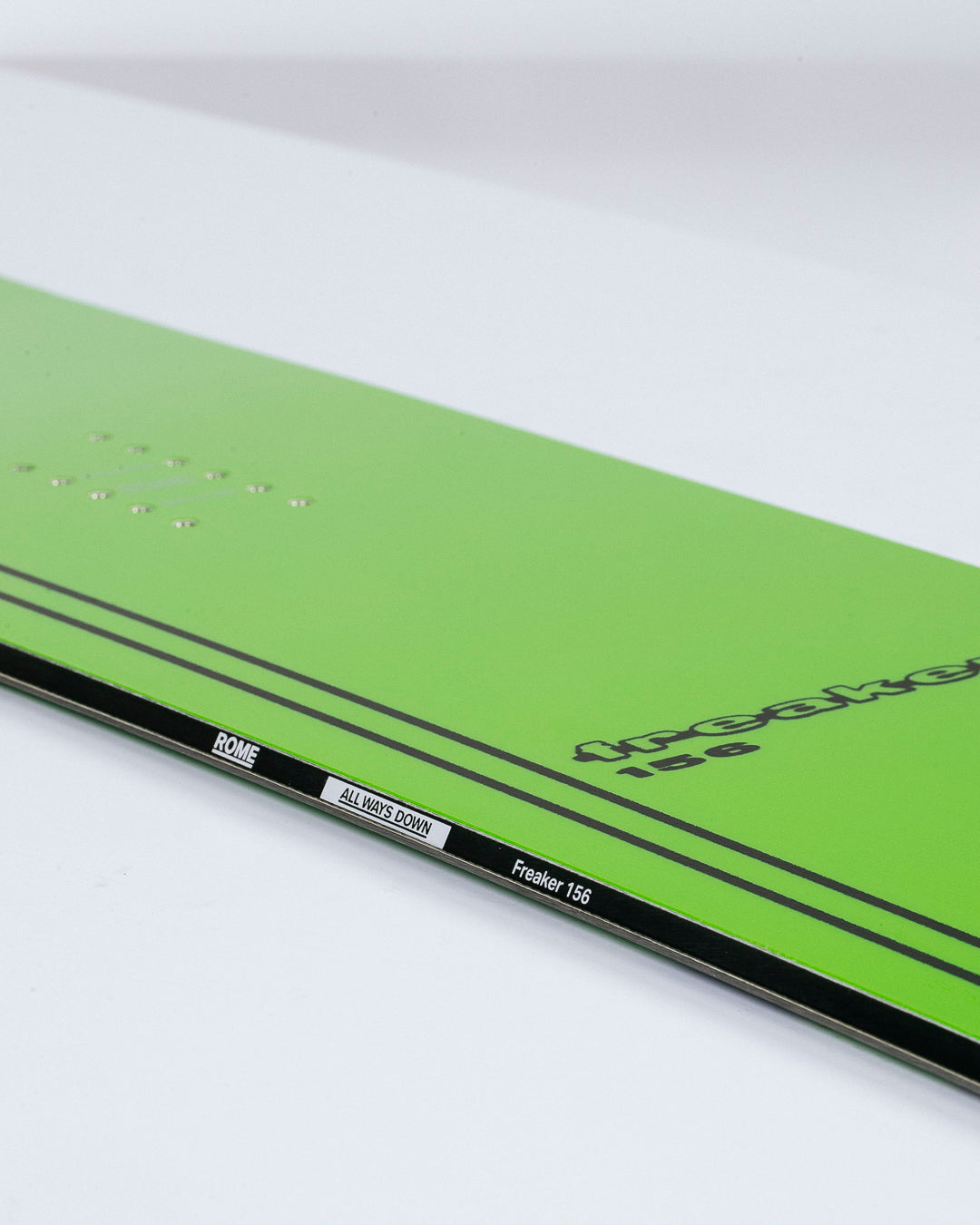 Rome Freaker Snowboard 2026 - People Skate and Snowboard