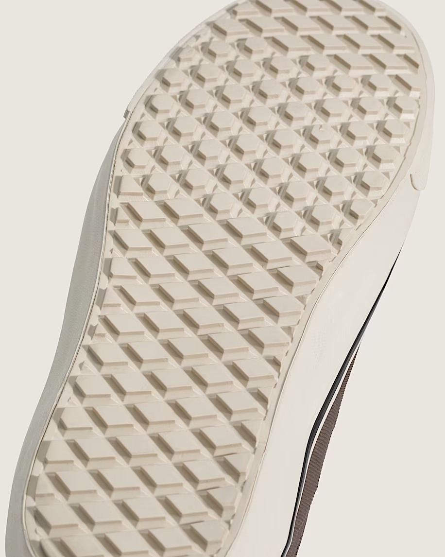 Vans MTE Mid Slip Insulated Shoes size 8 & 11.5 - People Skate and Snowboard