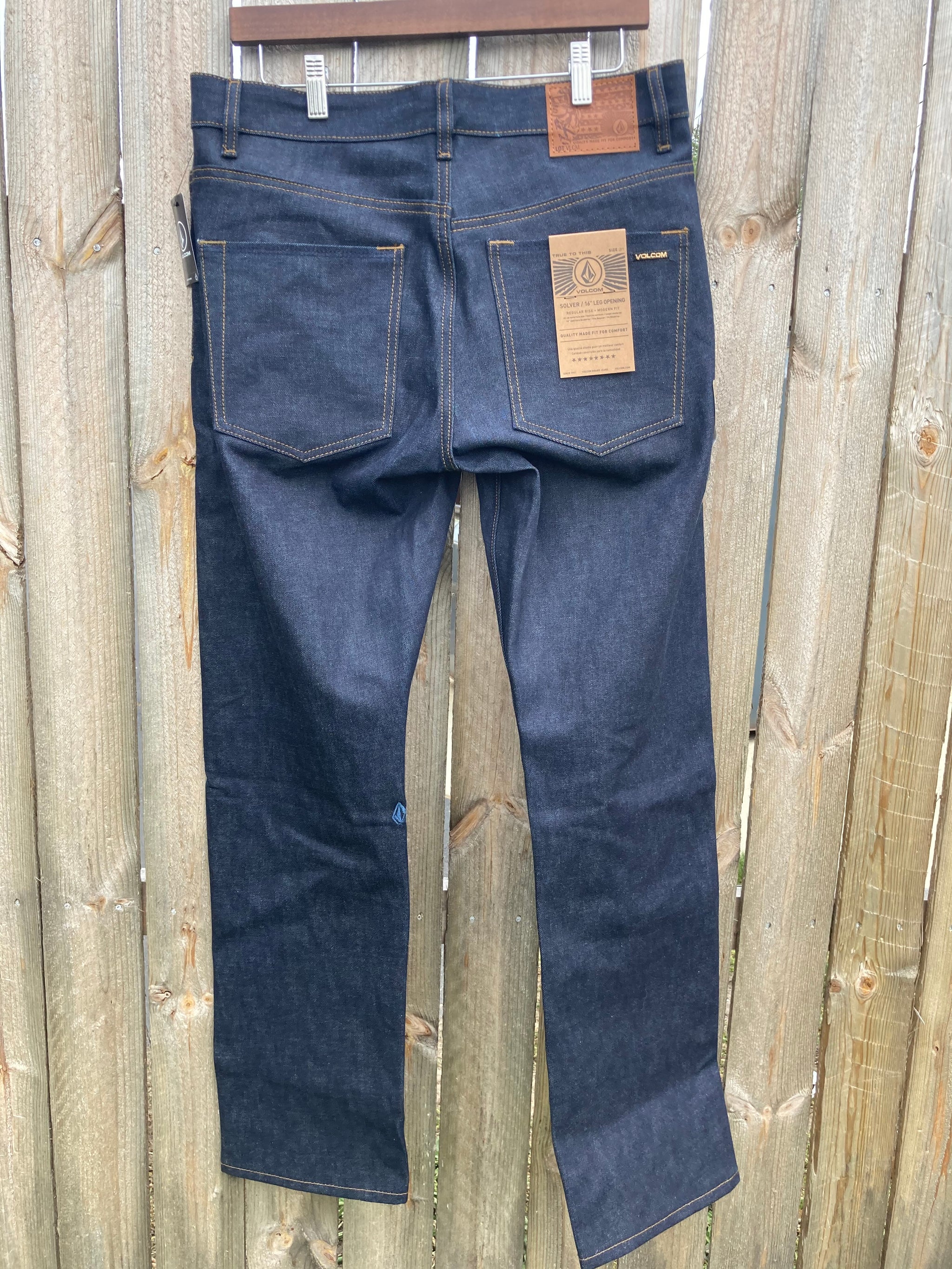 Volcom solver online 16 modern straight