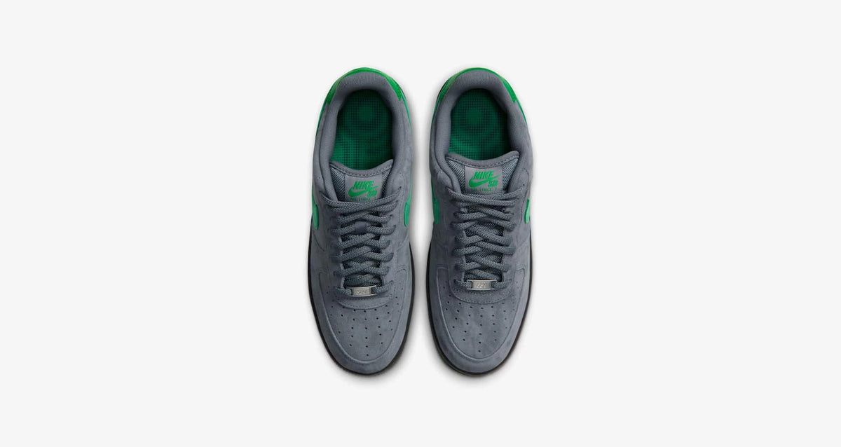 Nike SB Nocturnal Air Force 1 Low SE shoes in Cool Grey and Court Green, top view