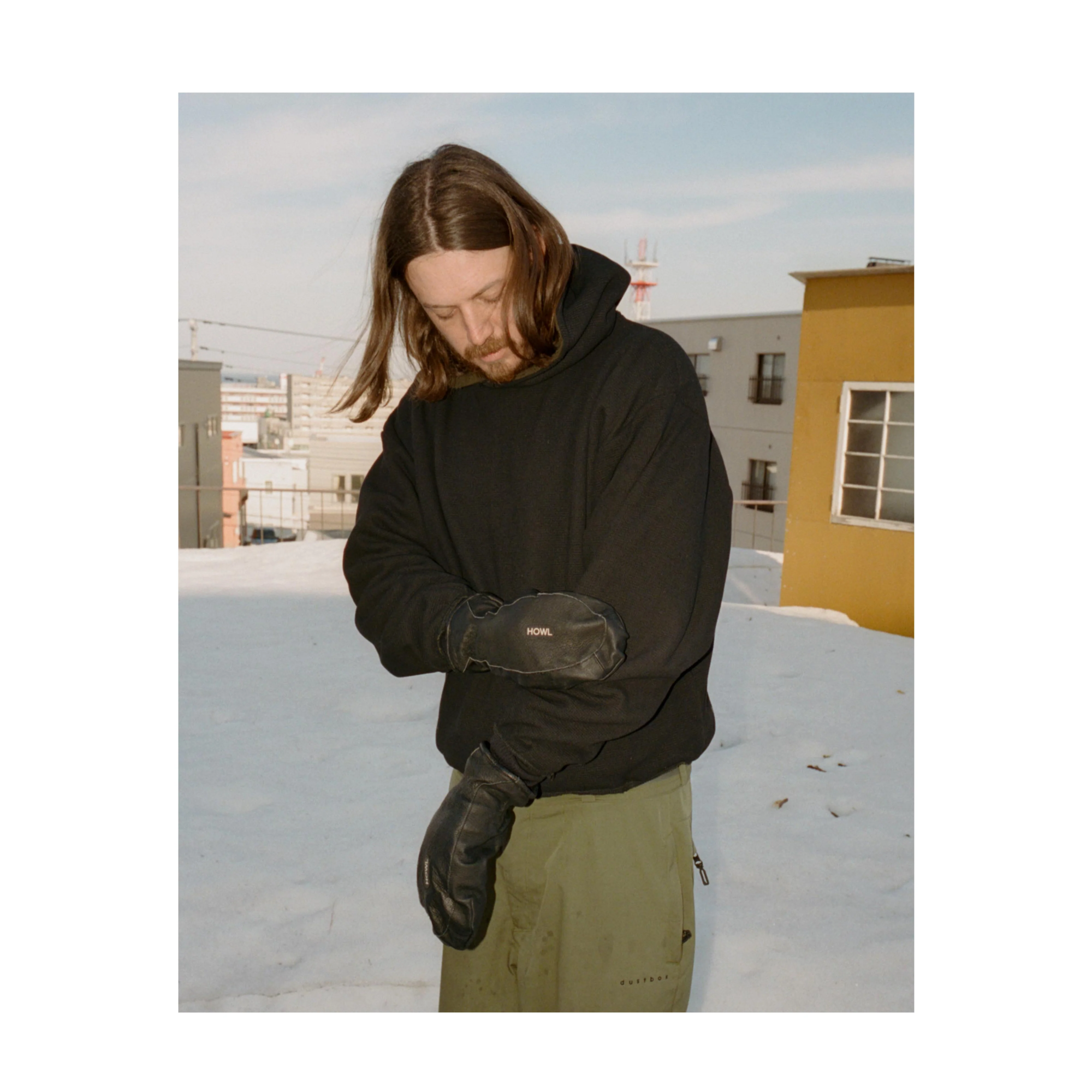 Howl Supply Highland Mitt - People Skate and Snowboard