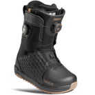 ThirtyTwo Lashed Double BOA Wide snowboard boots in black and gum with dual BOA lacing system