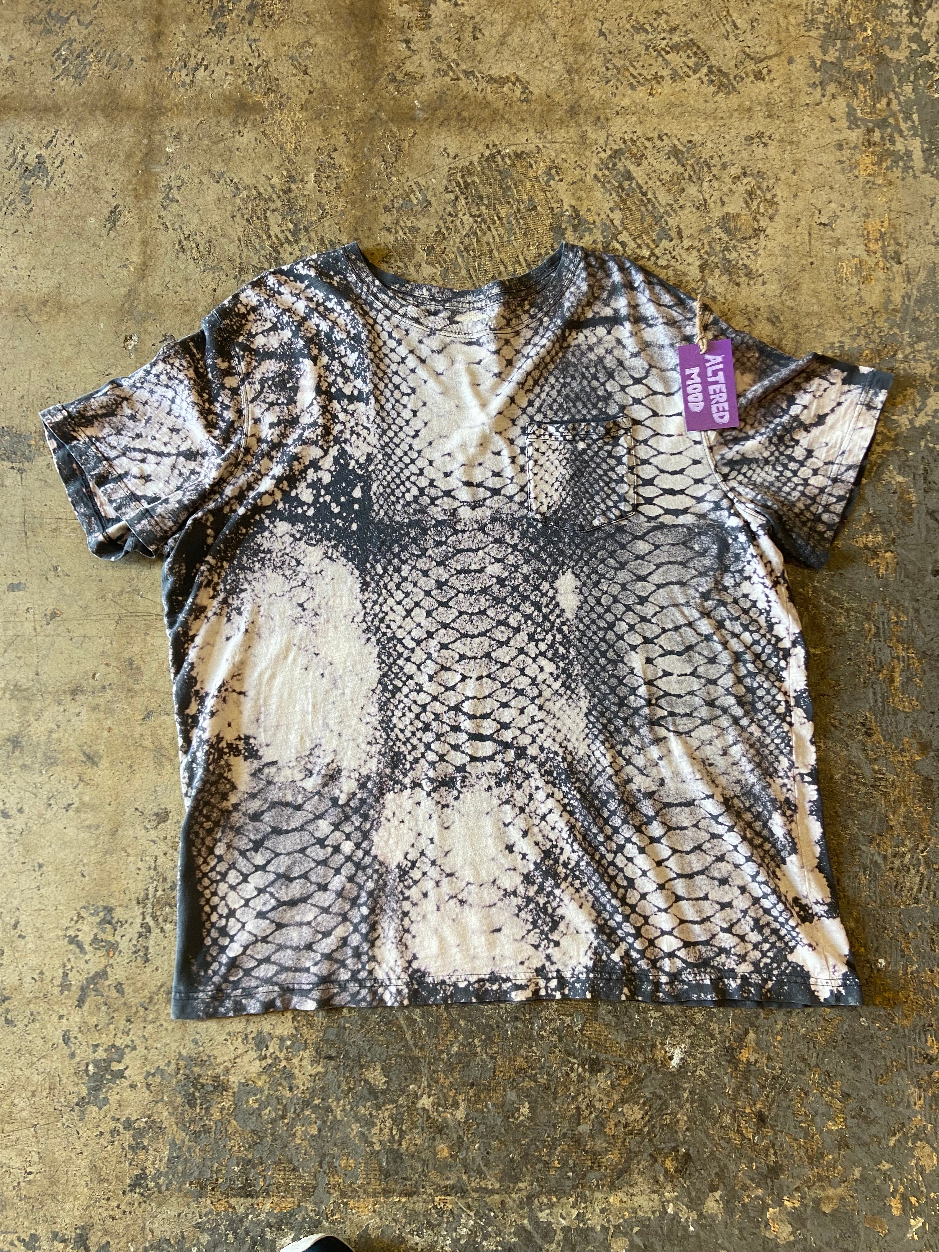 Altered Mood Scales Tee Xlarge - People Skate and Snowboard