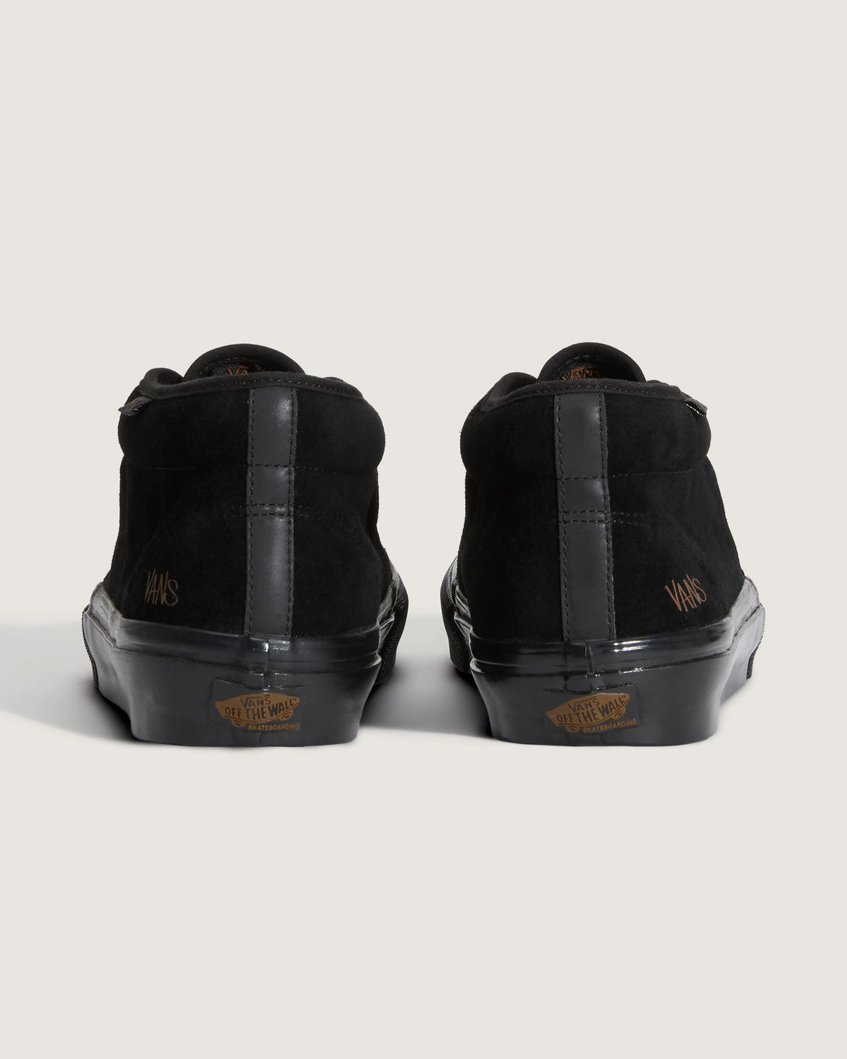 vans skate chukka atiba black black heels