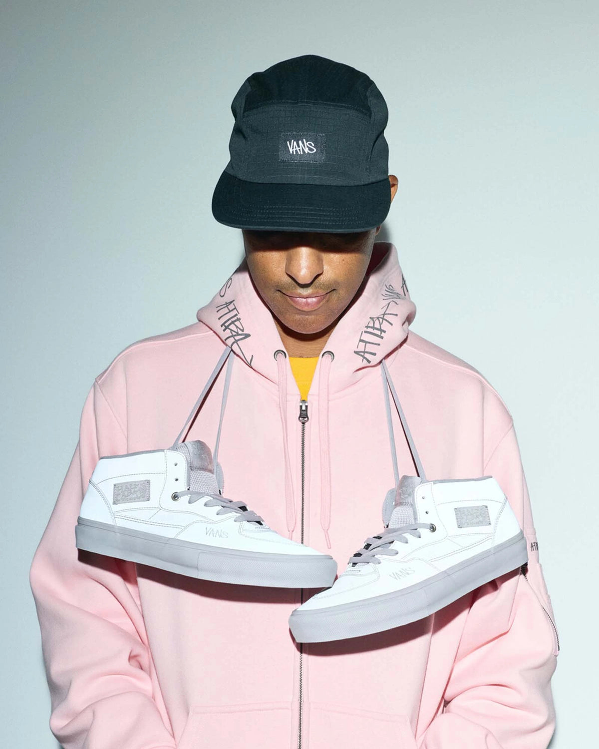 vans skate half cab atiba light gray campaign portrait