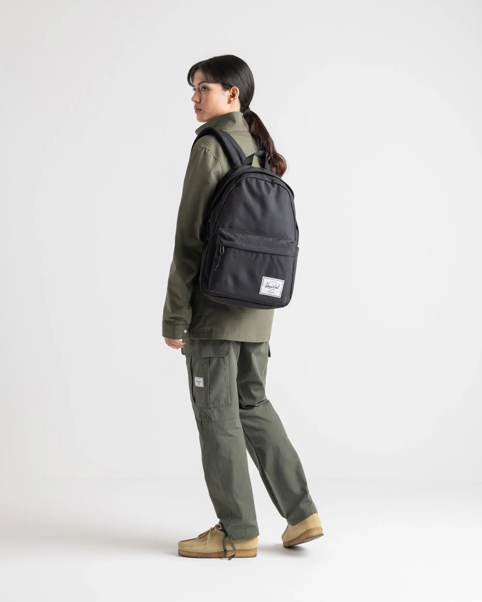 Herschel Classic XL Backpack - People Skate and Snowboard