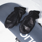 Howl Supply Highland Mitt - People Skate and Snowboard